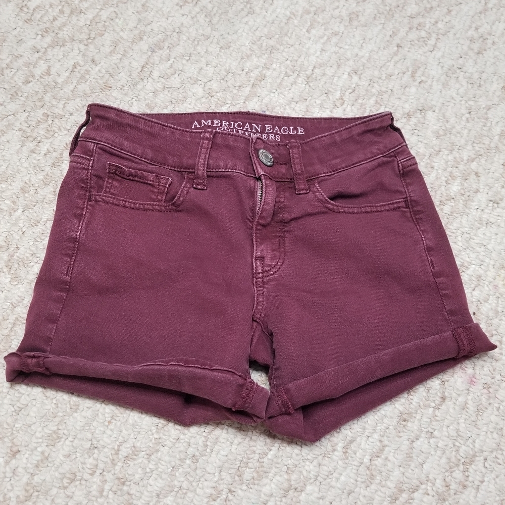 ☀️A.E.O.  Midi Twill Jean Wine Shorts